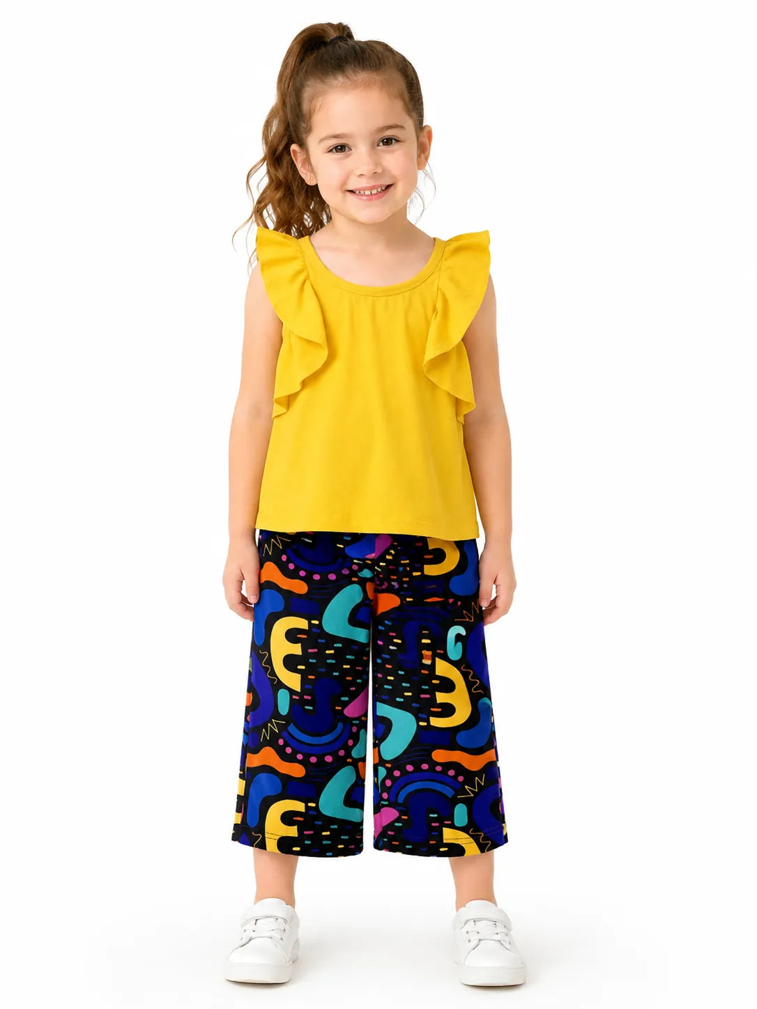 Girls' Tee & Barbie-Print Trousers Set